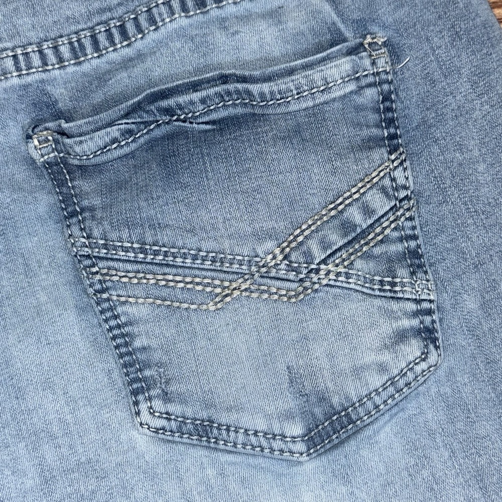 BKE Jeans Mens 40x32 Tyler Straight Demin Light Wash Buckle Western Distressed - Picture 5 of 7